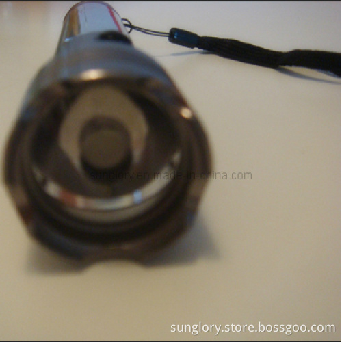 Keychain Flashlight with Solar Energy